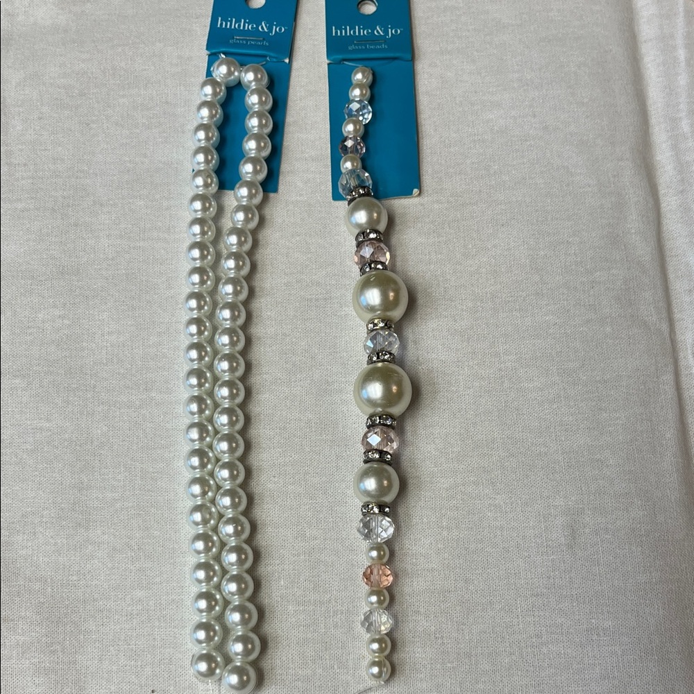 Hildie & Jo glass pearls & glass beads